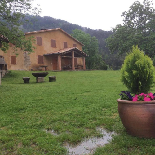 el porxo la vila.jpg