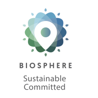 Logo Biosphere Sustainable Committed (NOMÉS DESTINACIONS).png